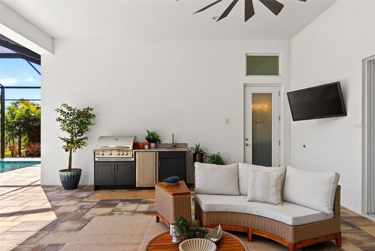 8276 Redonda Loop, Lakewood Ranch, FL 34202 Photo