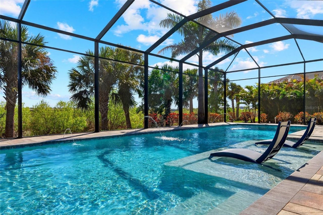8276 Redonda Loop, Lakewood Ranch, FL 34202 Photo