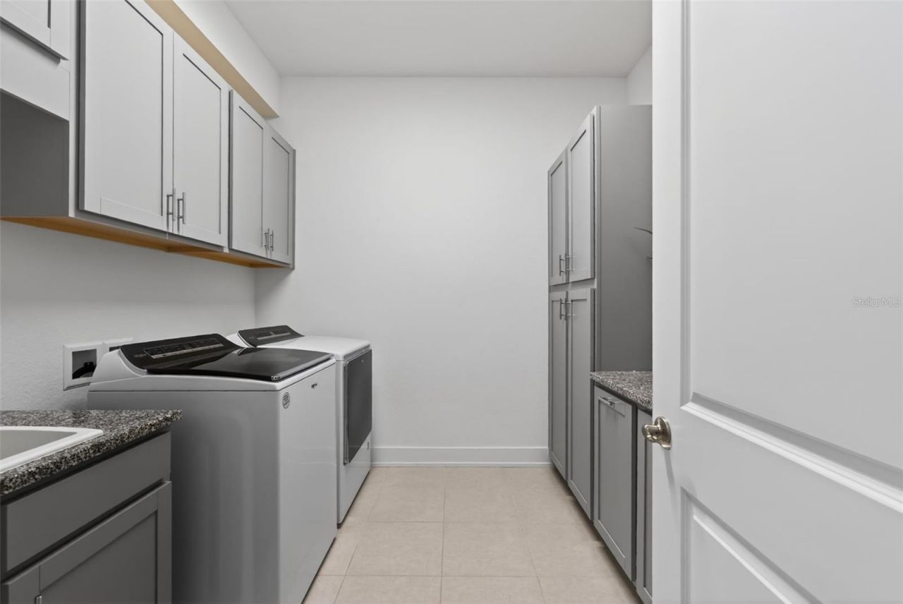 8276 Redonda Loop, Lakewood Ranch, FL 34202 Photo