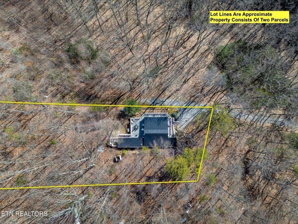 2592 Bluff Mountain Rd, Pigeon Forge, TN 37876
