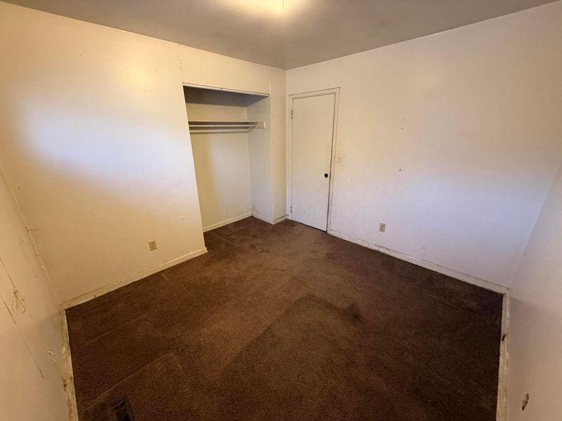 2282 Dawnlight Avenue , Columbus, OH 43211 Photo 5