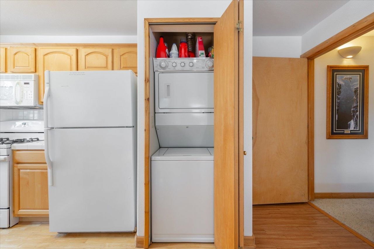 11870 Muhlebach Way, Truckee, CA 96161 Photo