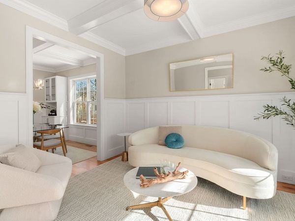 211 Florence Ave, Arlington, MA 02476