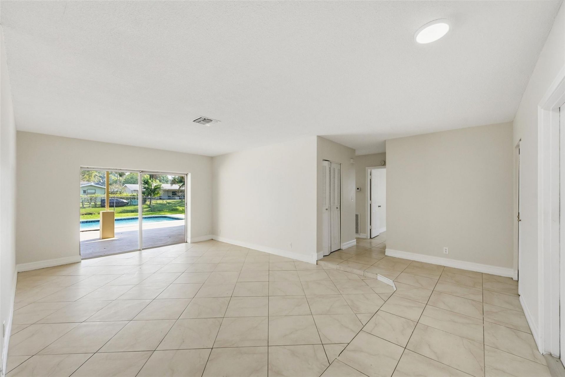 1430 NW 73 Avenue, Plantation, FL 33313 Photo