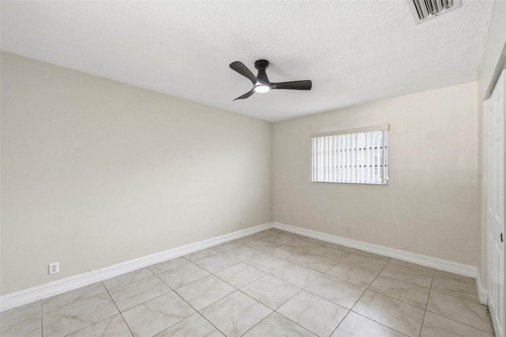 1430 NW 73 Avenue, Plantation, FL 33313 Photo