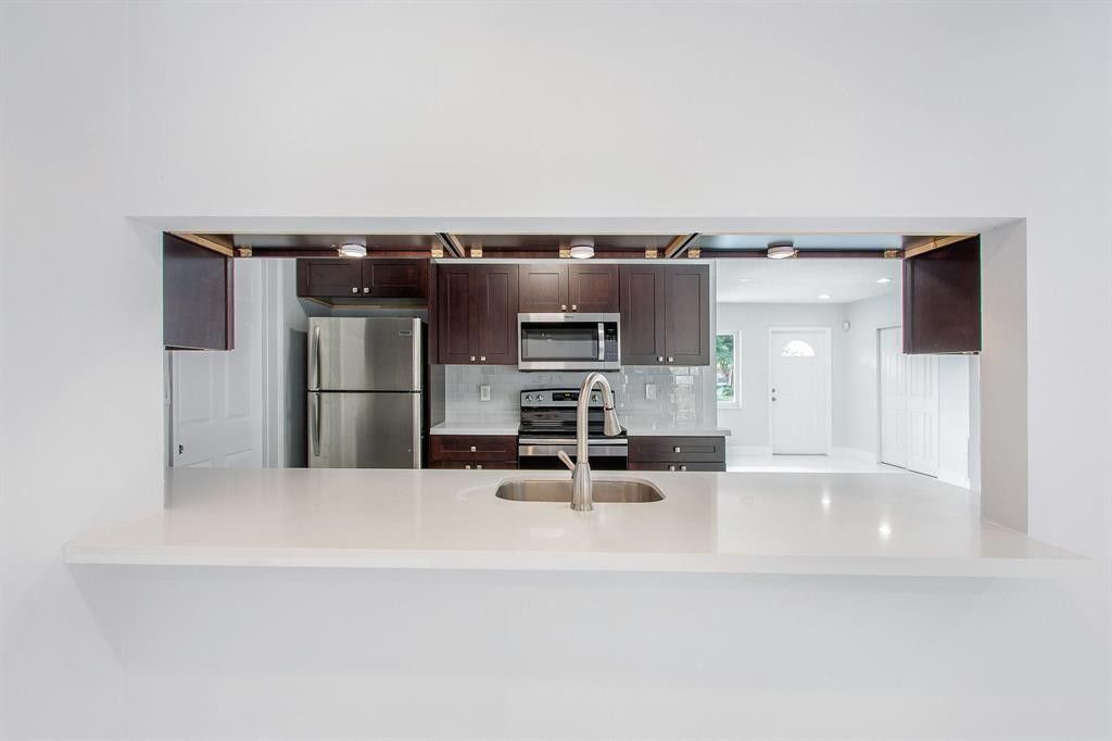 9611 Saddlebrook Drive, Boca Raton, FL 33496 Photo