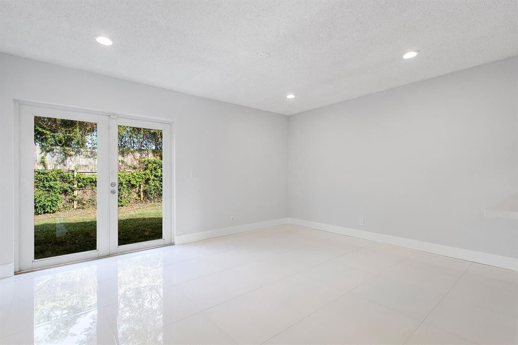 9611 Saddlebrook Drive, Boca Raton, FL 33496 Photo