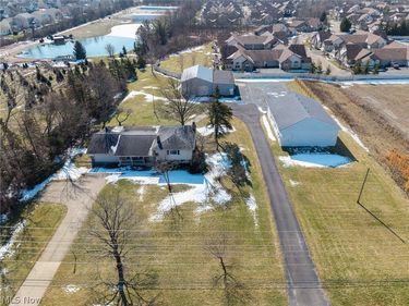 5220 Center Road, Brunswick Hills, OH 44212
