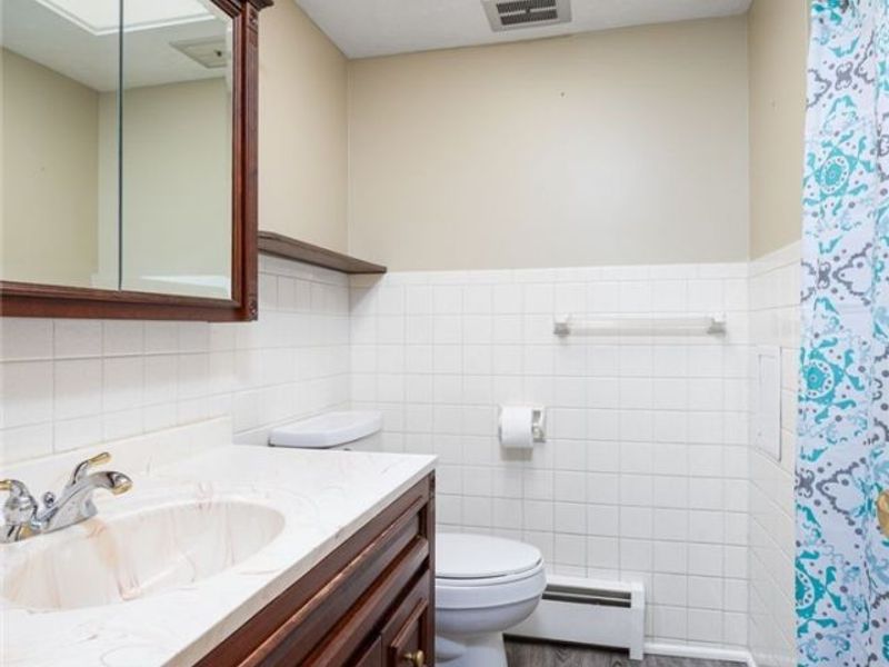 5220 Center Road, Brunswick Hills, OH 44212 Photo 30