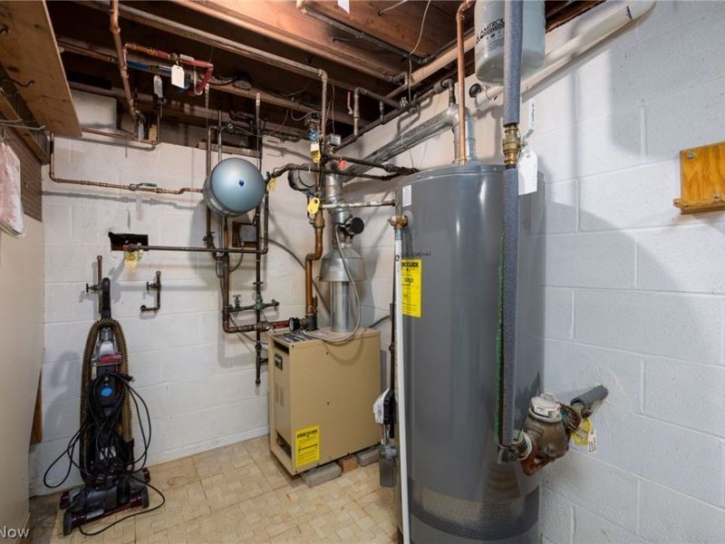 5220 Center Road, Brunswick Hills, OH 44212 Photo 35