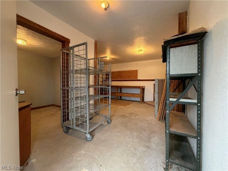 5220 Center Road, Brunswick Hills, OH 44212 Photo 48