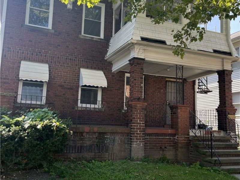 15340 Yorick Avenue, Unit Lower, Cleveland, OH 44110 Photo 1