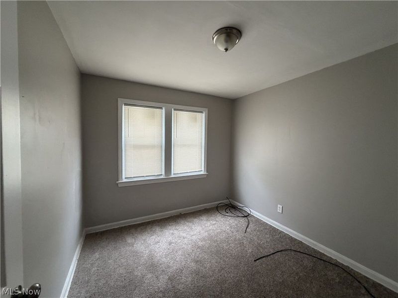 15340 Yorick Avenue, Unit Lower, Cleveland, OH 44110 Photo 9