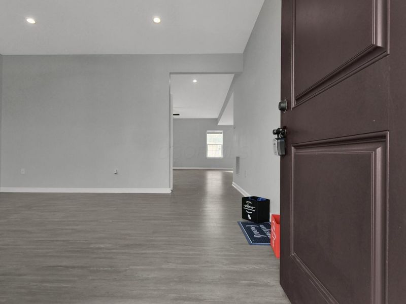 205 Arlington Drive, Pickerington, OH 43147 Photo 3