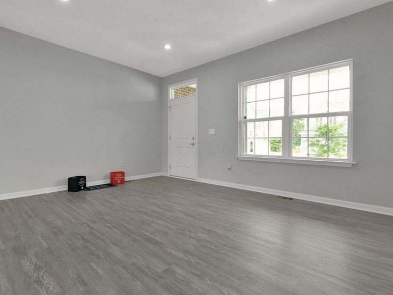 205 Arlington Drive, Pickerington, OH 43147 Photo 5