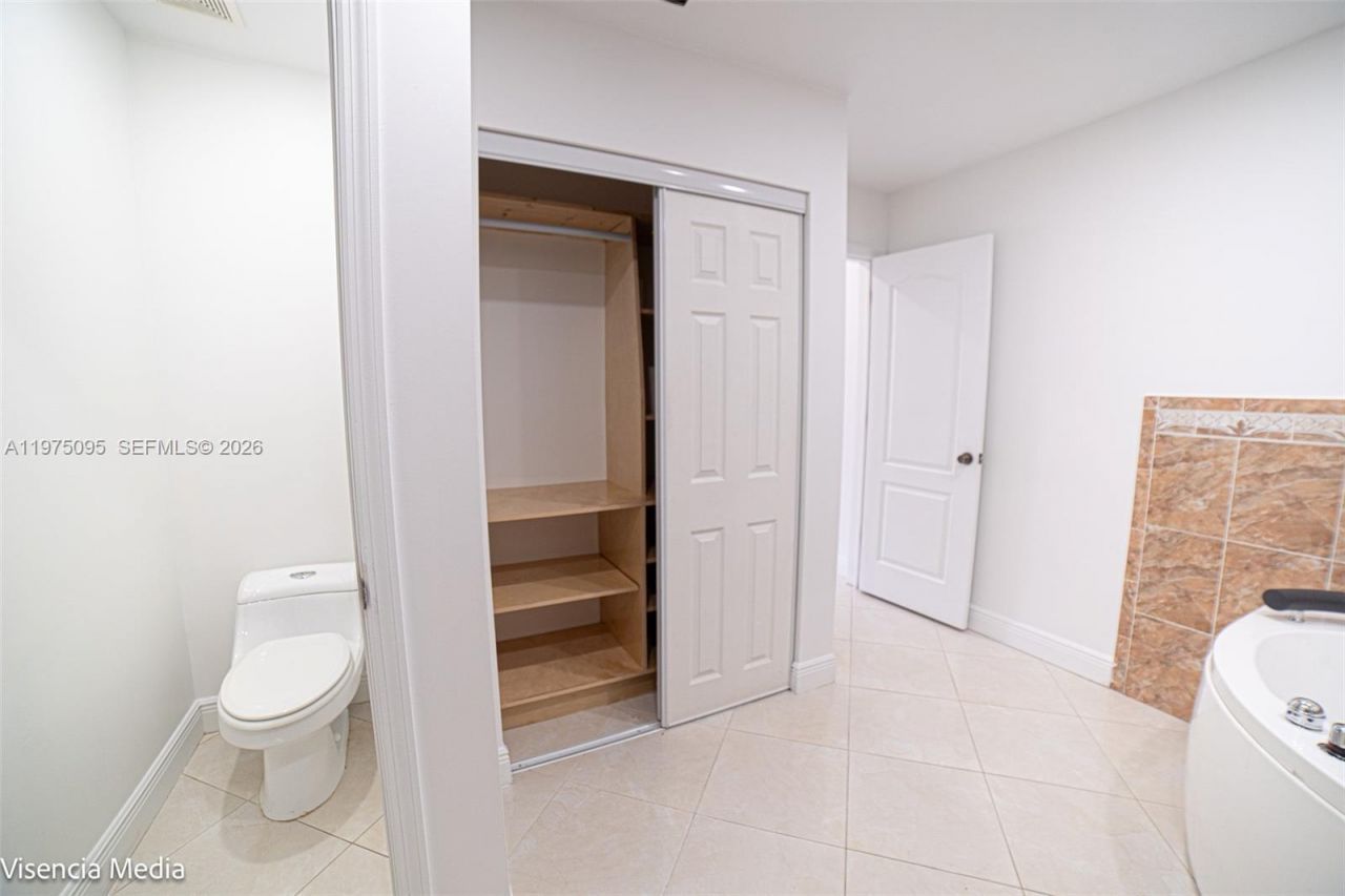 783 W 78th St, Unit 1, Hialeah, FL 33014 Photo