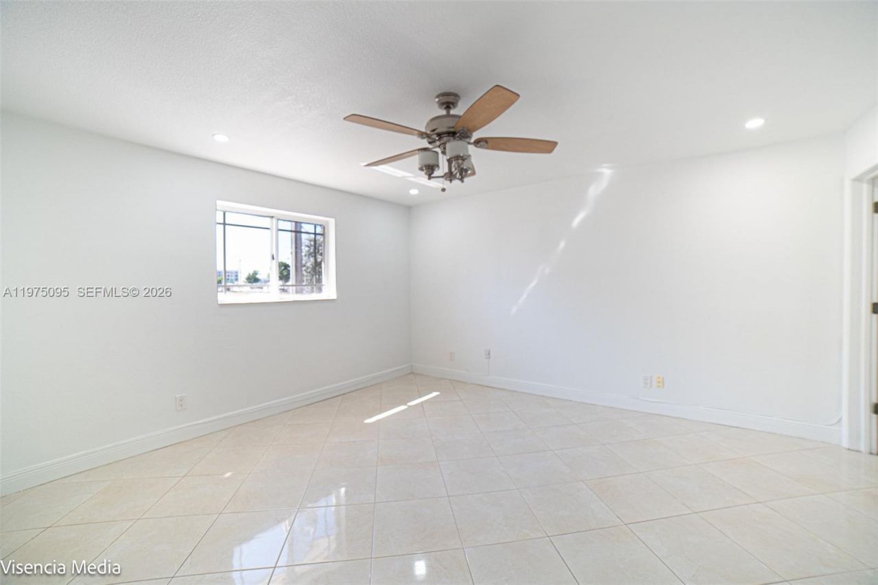 783 W 78th St, Unit 1, Hialeah, FL 33014 Photo