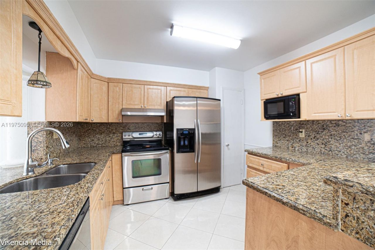 783 W 78th St, Unit 1, Hialeah, FL 33014 Photo
