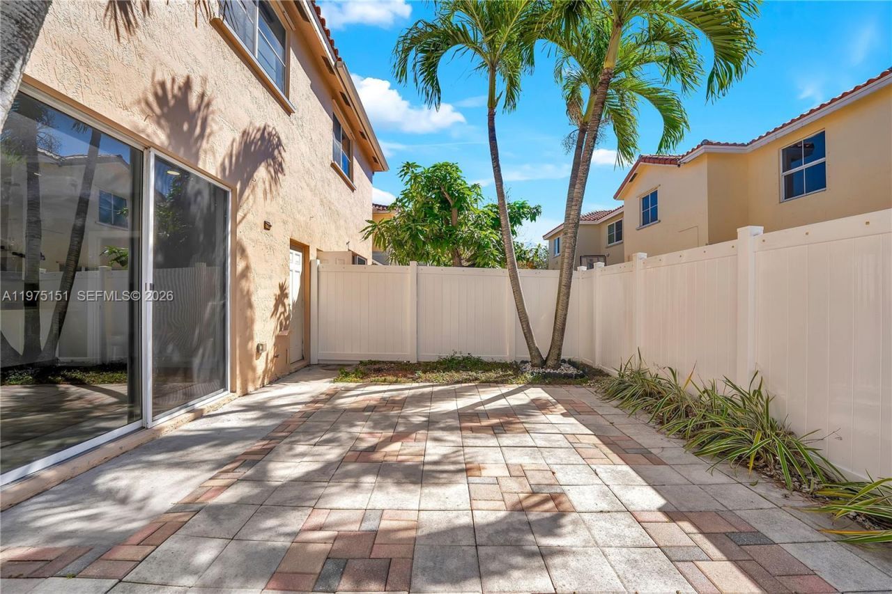 16922 SW 35th St, Miramar, FL 33027 Photo