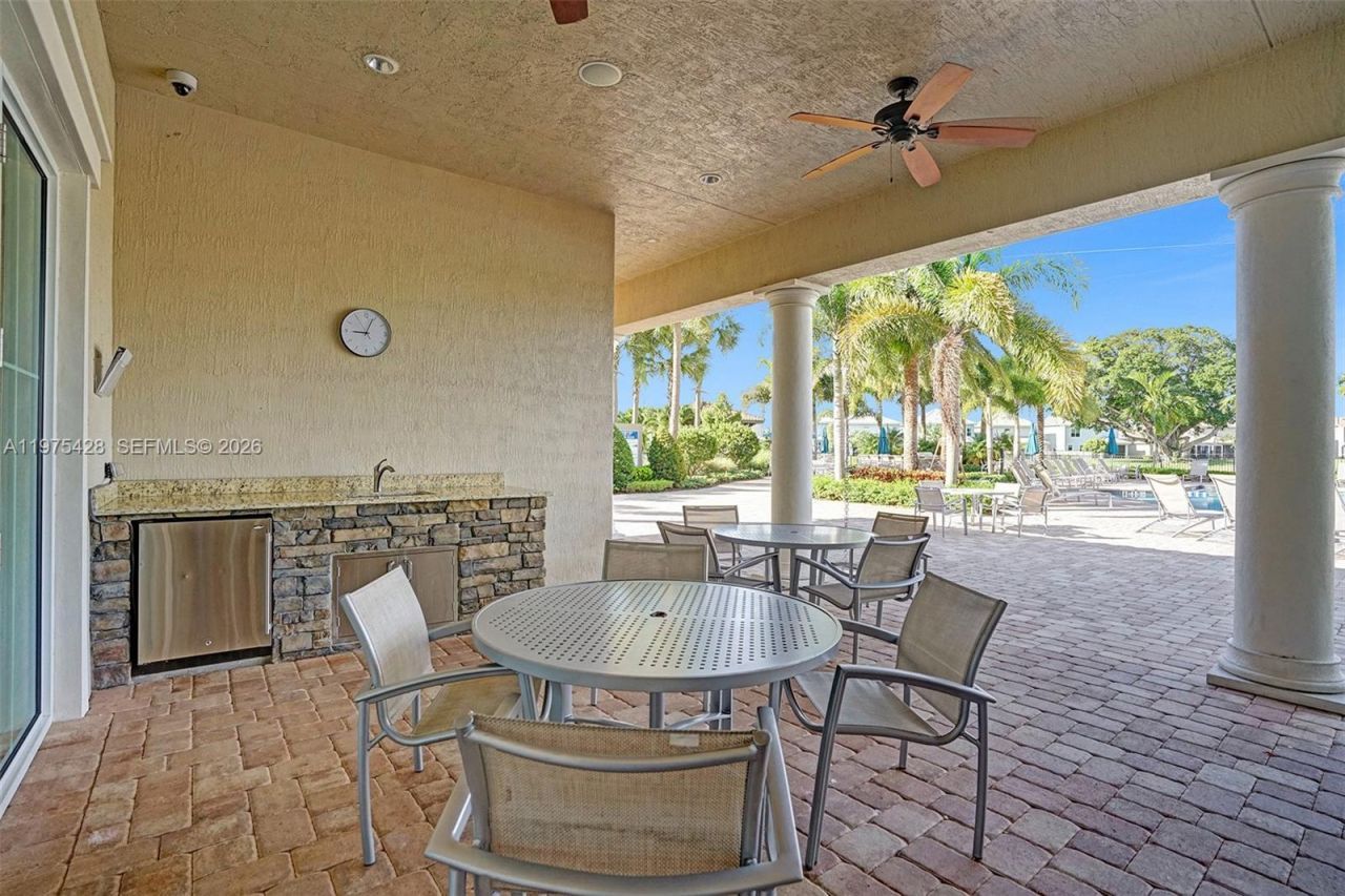 4764 Eucalyptus Dr , Hollywood, FL 33021 Photo