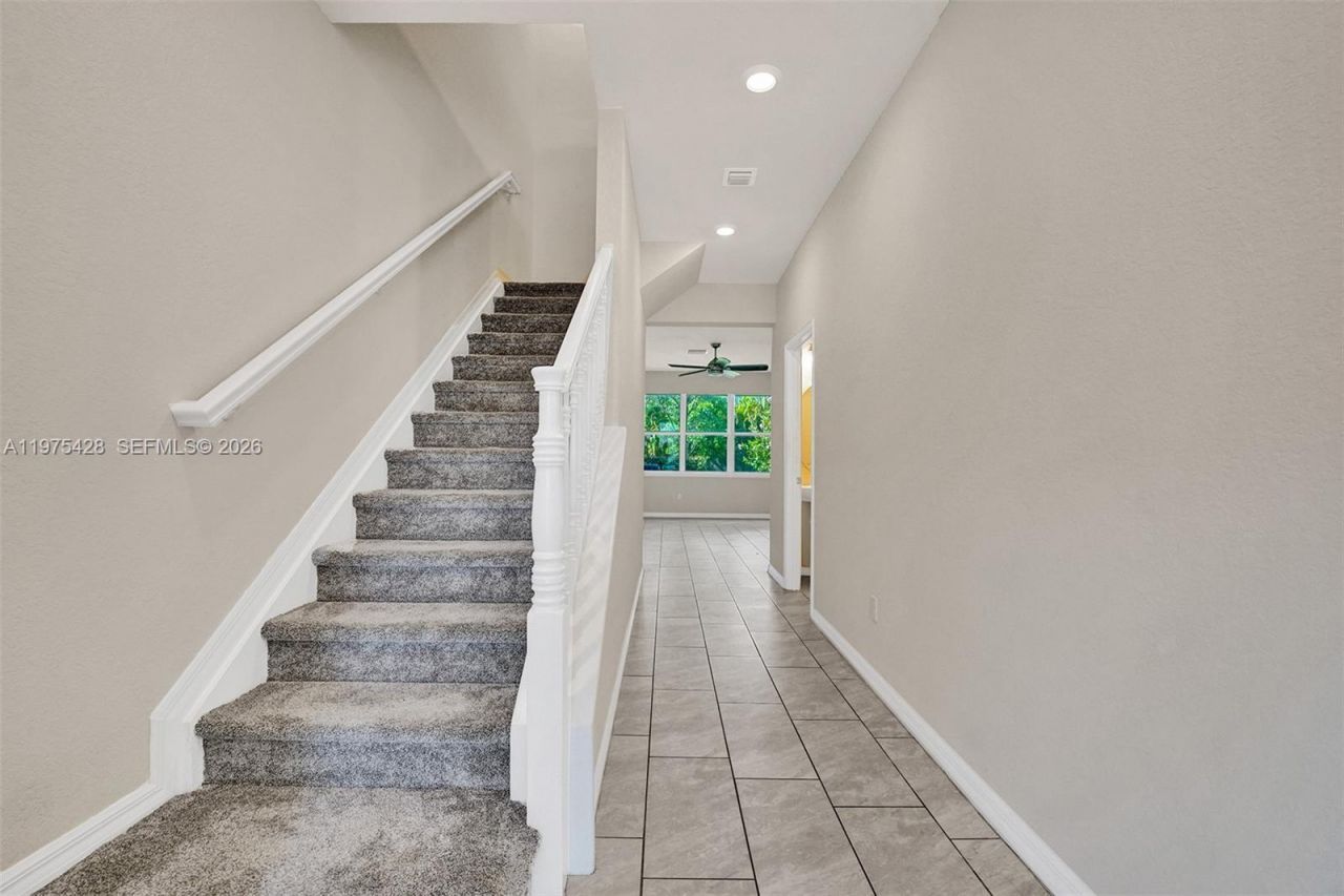 4764 Eucalyptus Dr , Hollywood, FL 33021 Photo