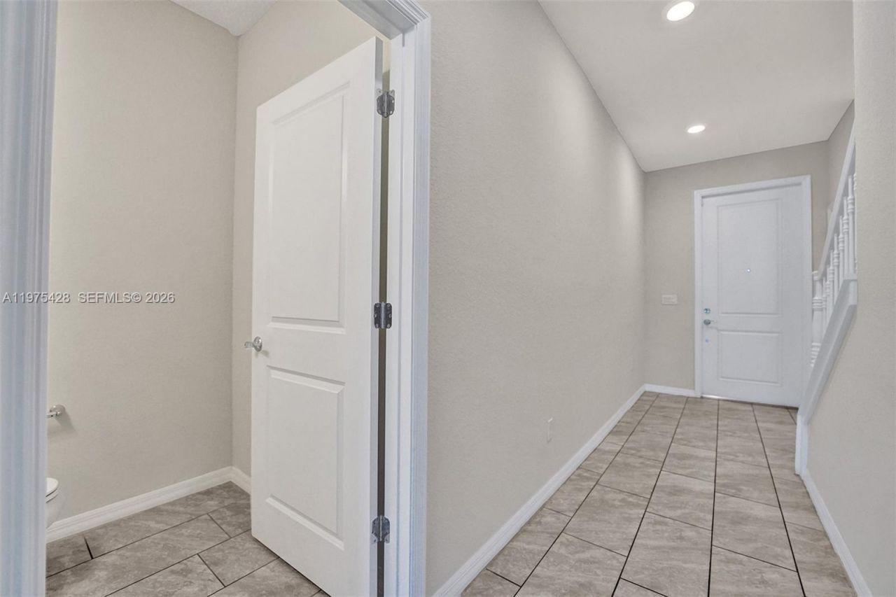 4764 Eucalyptus Dr , Hollywood, FL 33021 Photo