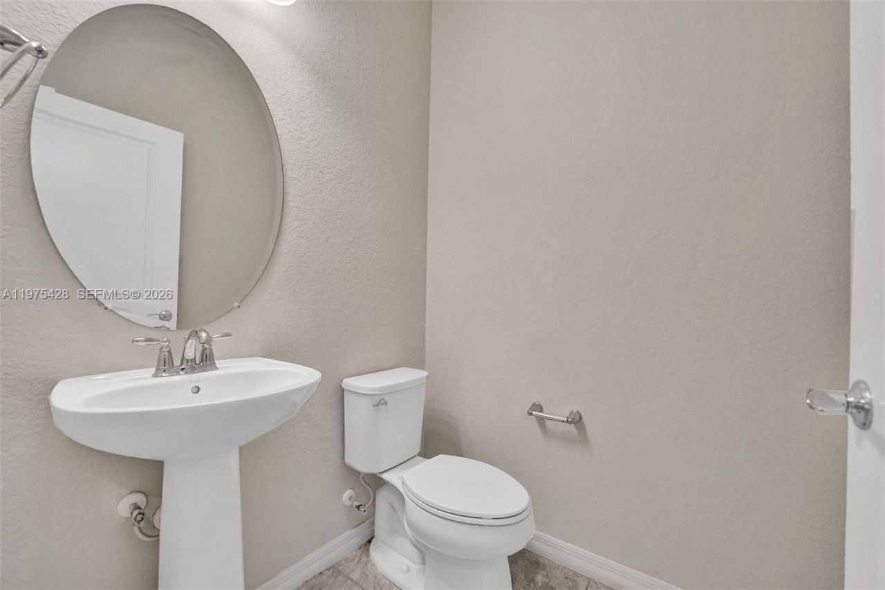 4764 Eucalyptus Dr , Hollywood, FL 33021 Photo