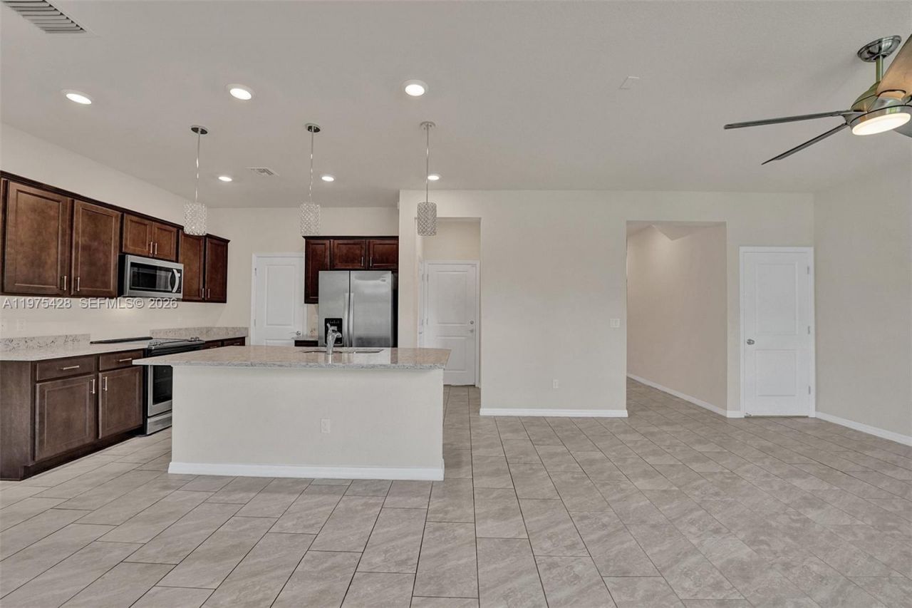 4764 Eucalyptus Dr , Hollywood, FL 33021 Photo