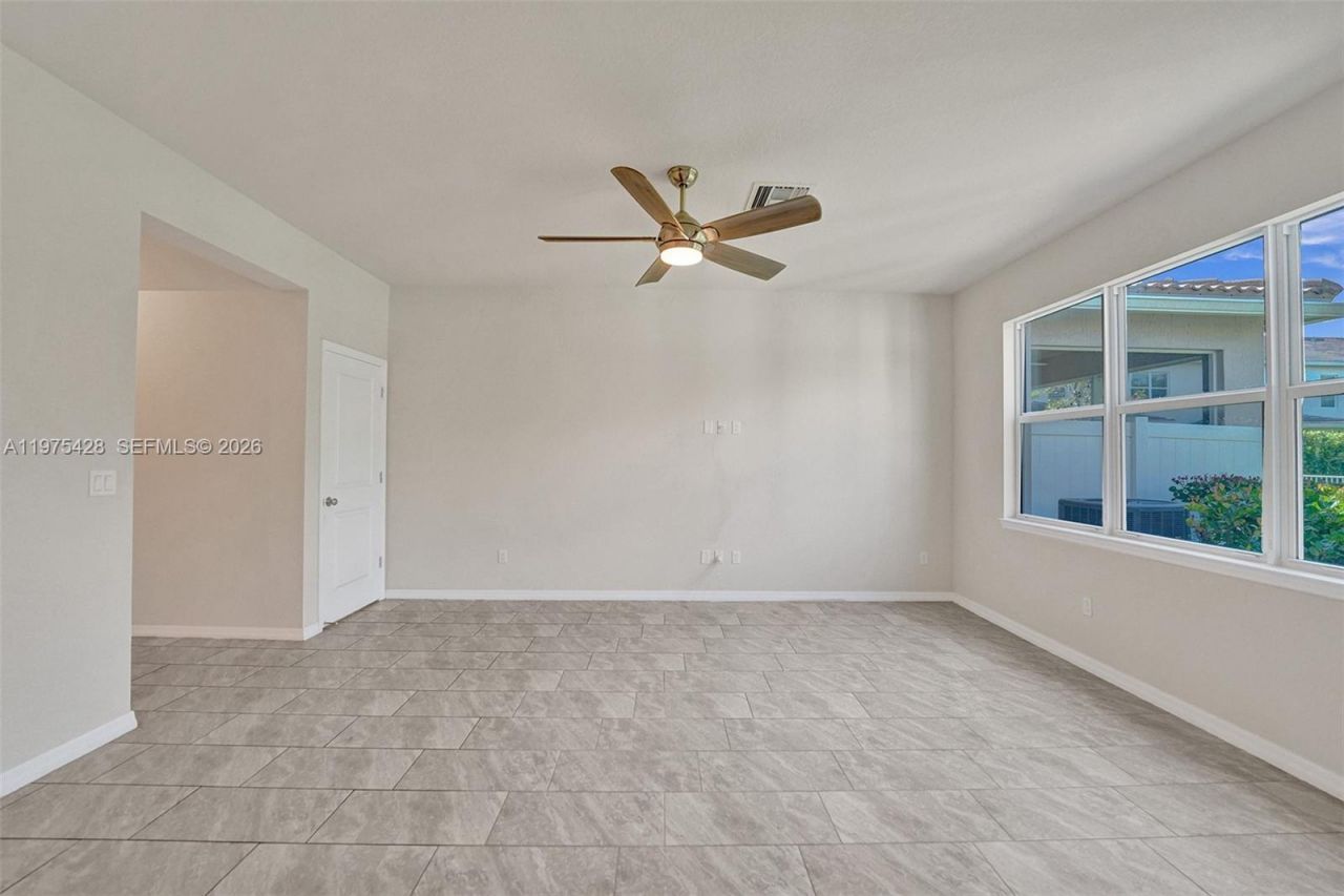 4764 Eucalyptus Dr , Hollywood, FL 33021 Photo