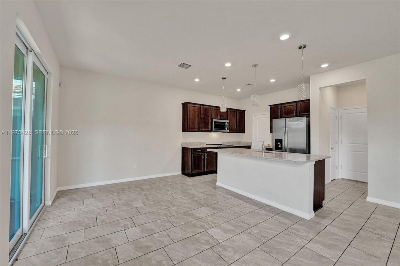 4764 Eucalyptus Dr , Hollywood, FL 33021 Photo