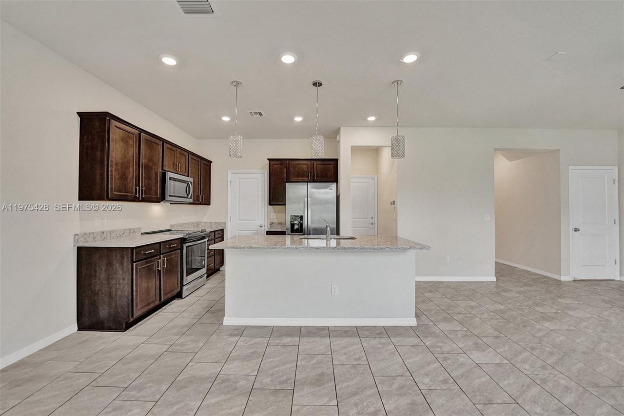 4764 Eucalyptus Dr , Hollywood, FL 33021 Photo