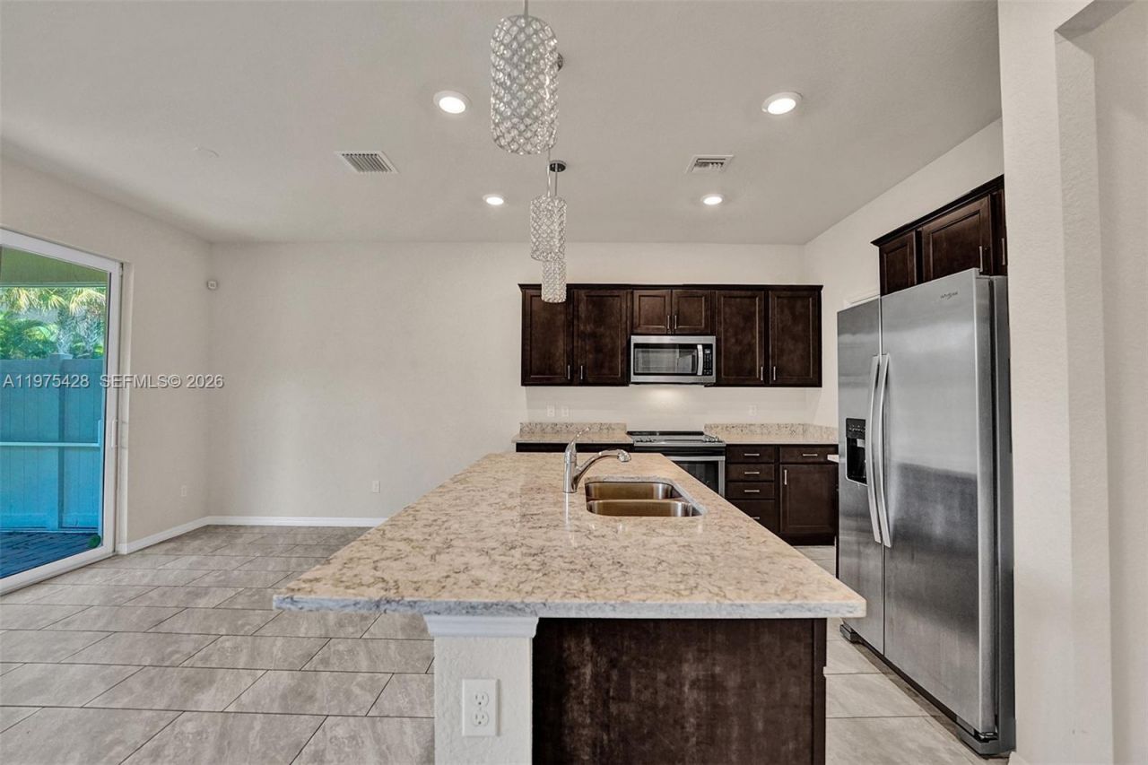 4764 Eucalyptus Dr , Hollywood, FL 33021 Photo