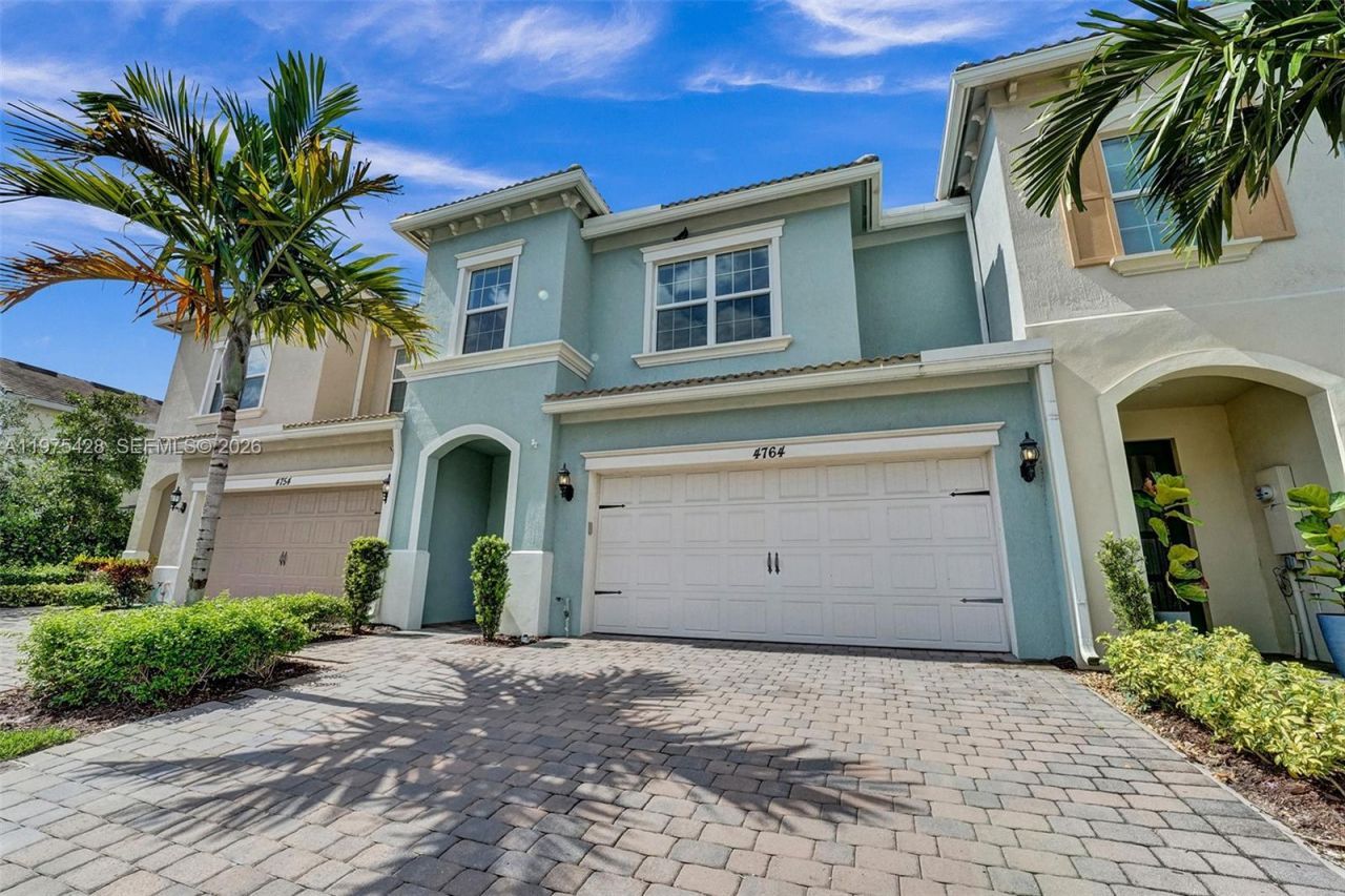 4764 Eucalyptus Dr , Hollywood, FL 33021 Photo