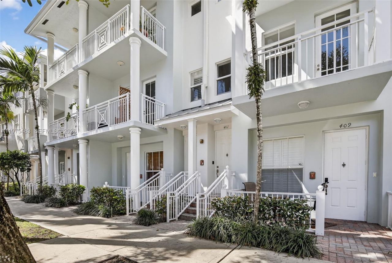 411 SW 13th Ter, Fort Lauderdale, FL 33312 Photo