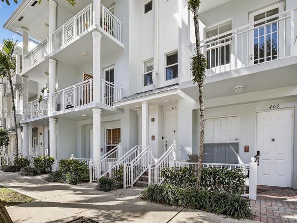 411 SW 13th Ter, Fort Lauderdale, FL 33312