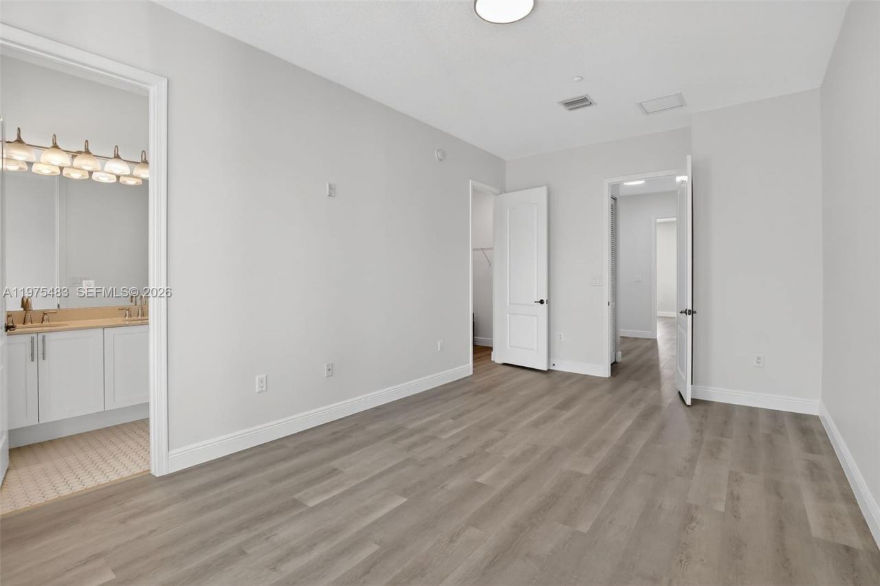 411 SW 13th Ter, Fort Lauderdale, FL 33312 Photo