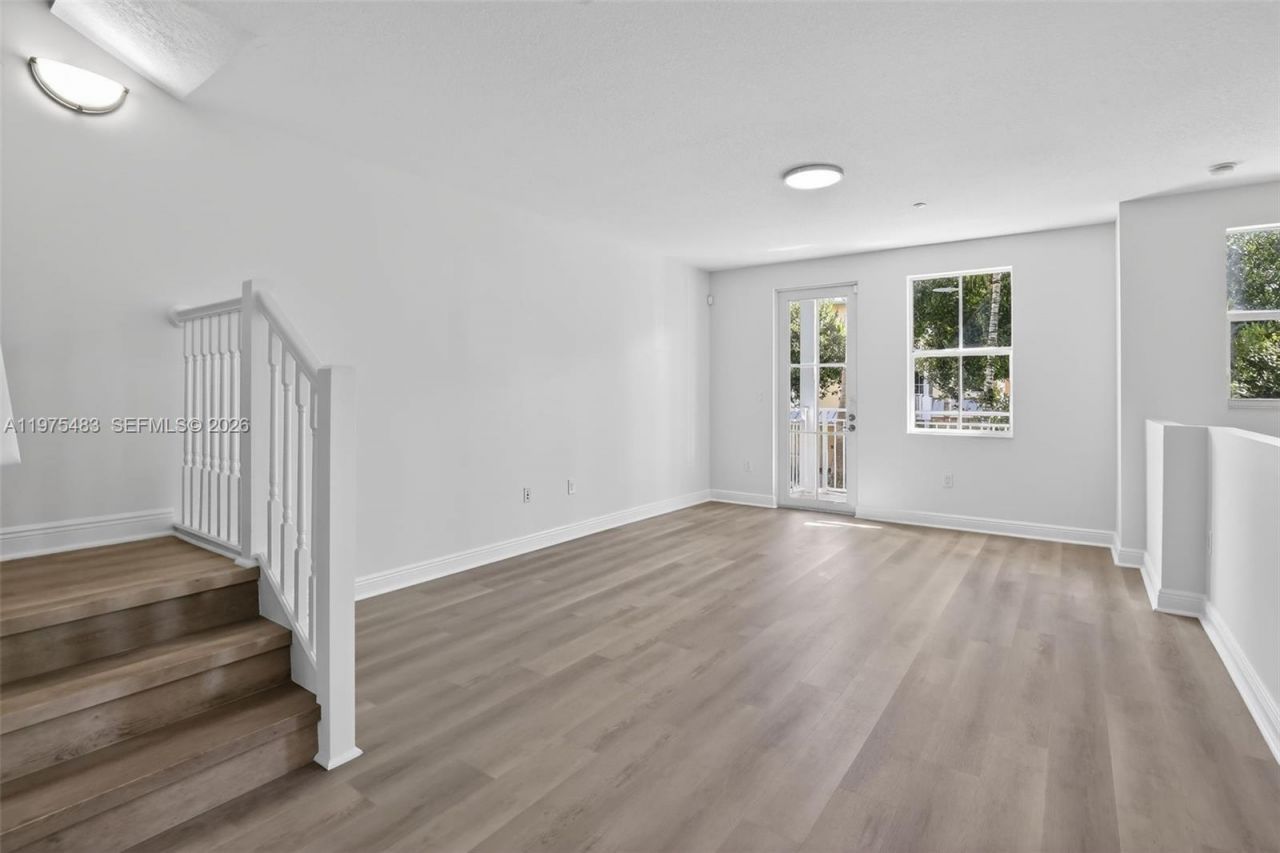 411 SW 13th Ter, Fort Lauderdale, FL 33312 Photo