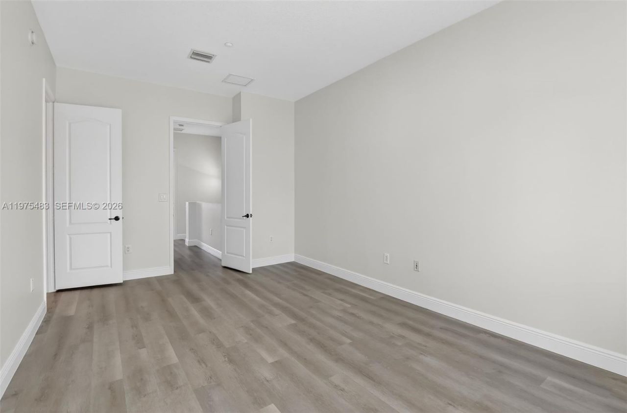 411 SW 13th Ter, Fort Lauderdale, FL 33312 Photo