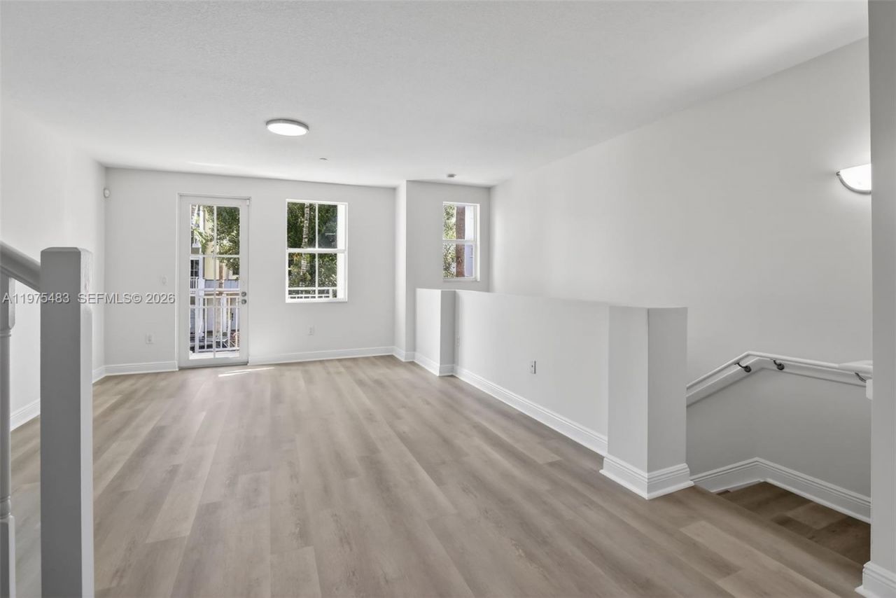 411 SW 13th Ter, Fort Lauderdale, FL 33312 Photo