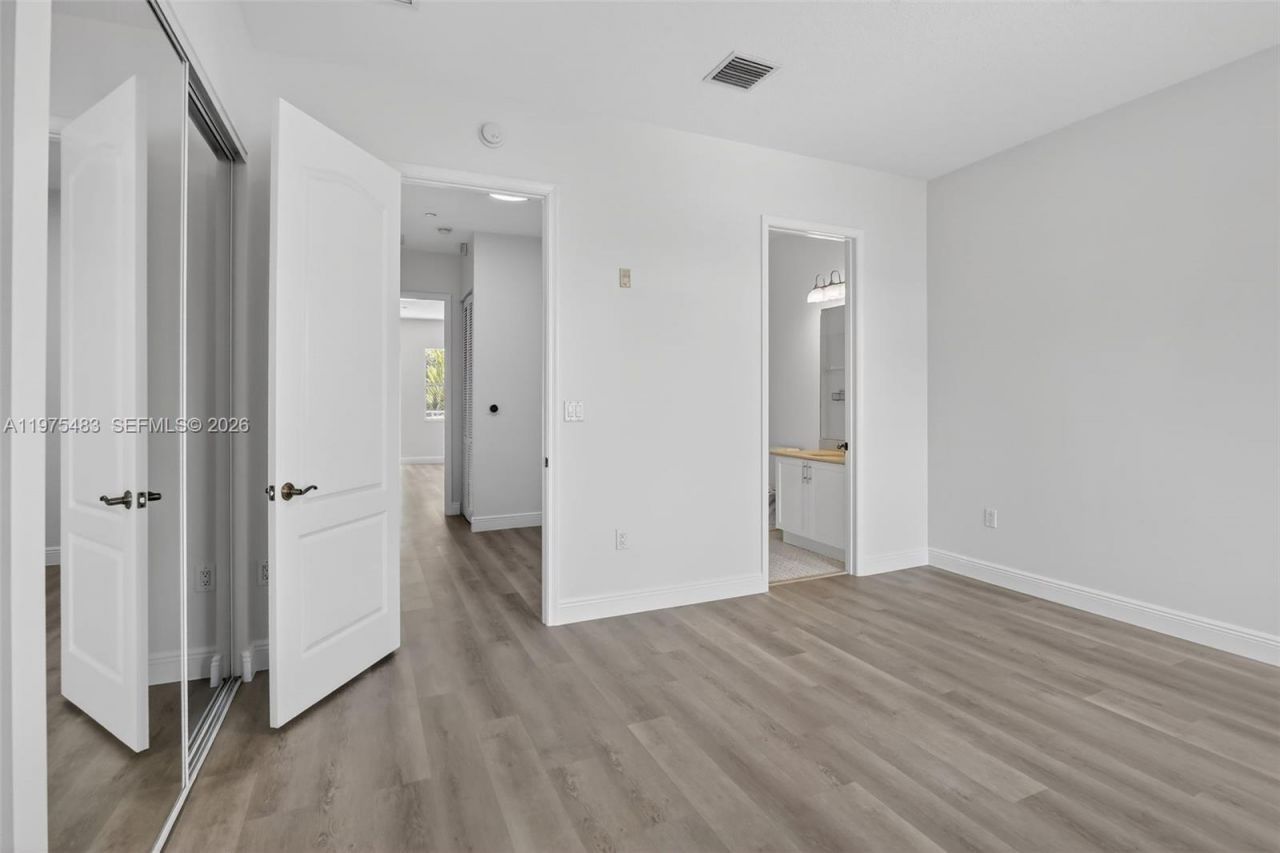 411 SW 13th Ter, Fort Lauderdale, FL 33312 Photo