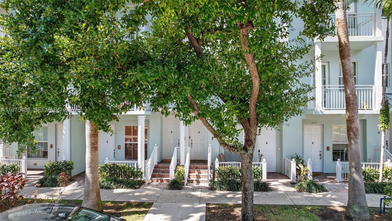 411 SW 13th Ter, Fort Lauderdale, FL 33312 Photo