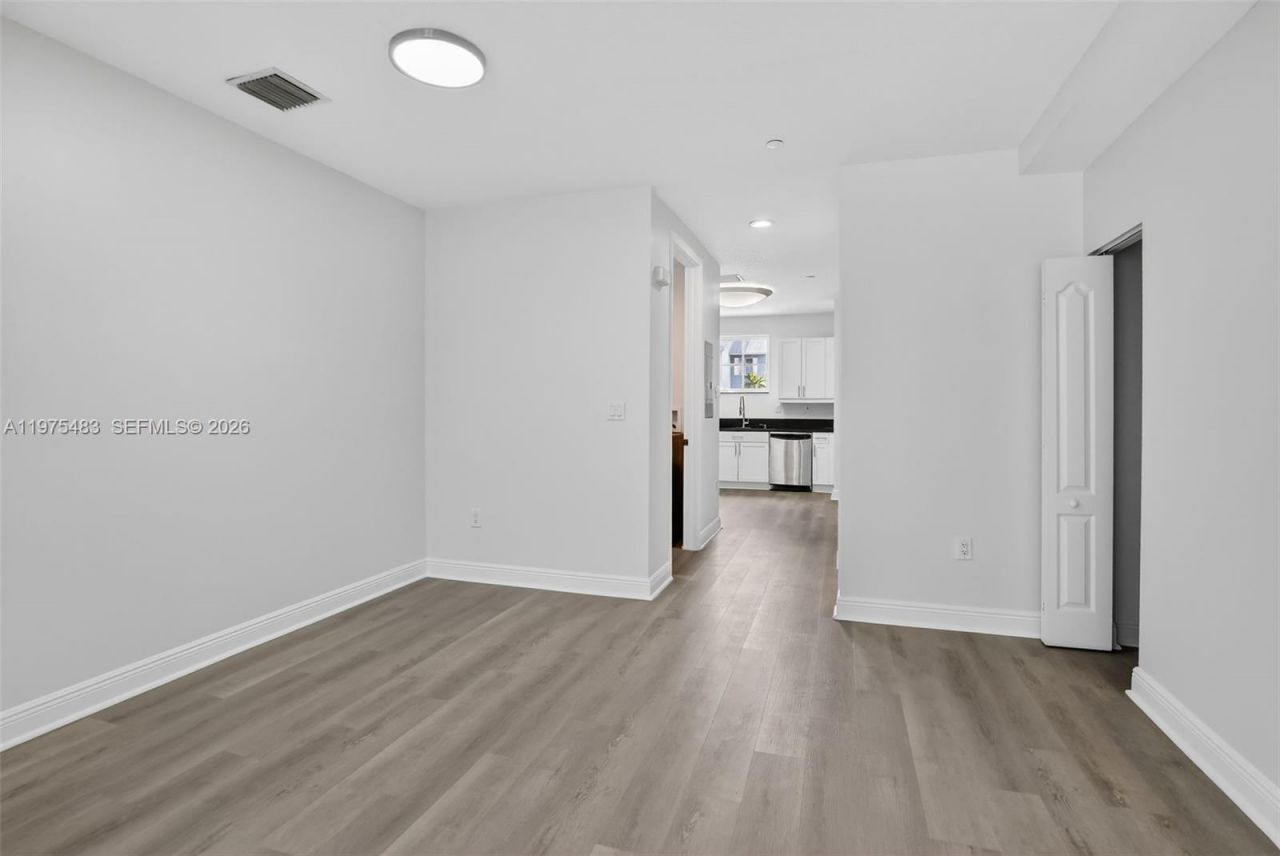 411 SW 13th Ter, Fort Lauderdale, FL 33312 Photo