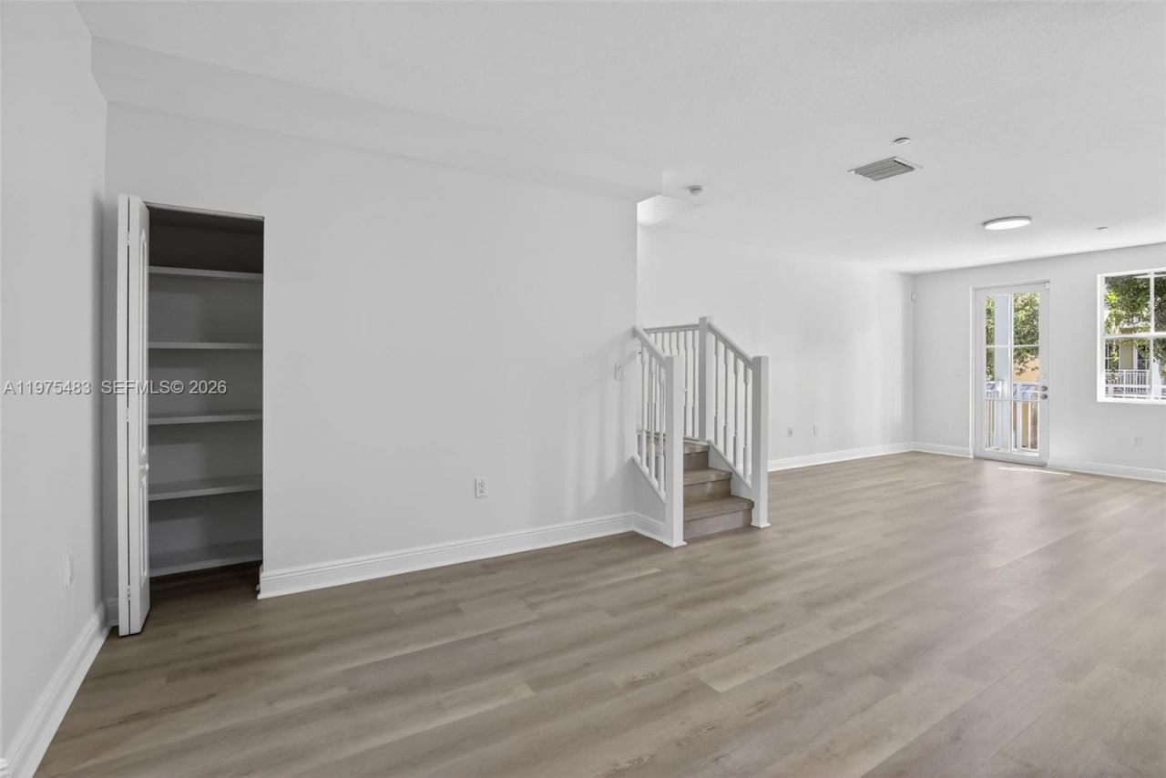 411 SW 13th Ter, Fort Lauderdale, FL 33312 Photo