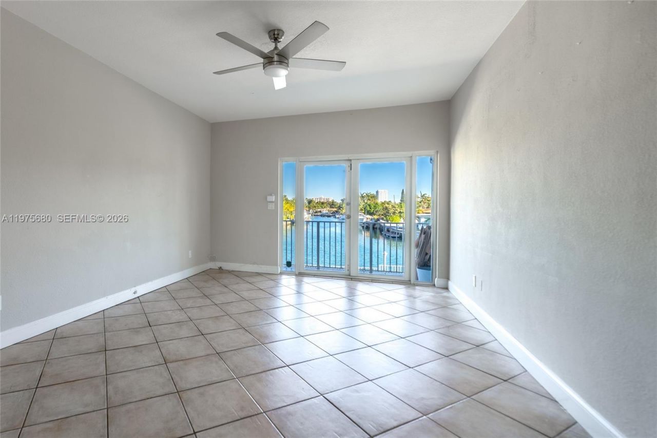 2225 NE 123rd St, Unit 215, North Miami, FL 33181 Photo