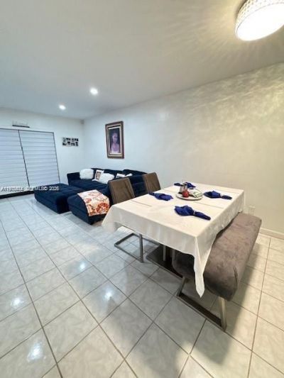 10445 NW 11th St, Unit 201, Pembroke Pines, FL 33026 Photo