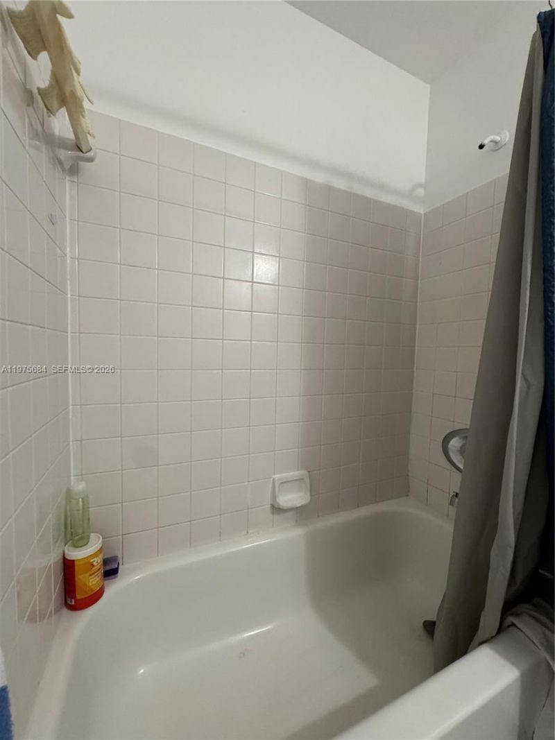 10445 NW 11th St, Unit 201, Pembroke Pines, FL 33026 Photo