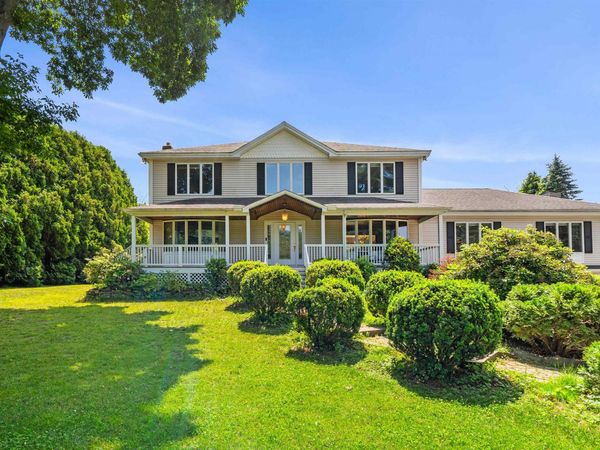 10 Roy Drive, Hudson, NH 03051