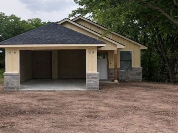 112 Avenue A, Moody, TX 76557