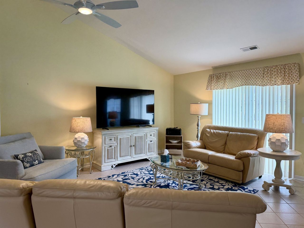 225 Melody Gardens Dr. Photo 15