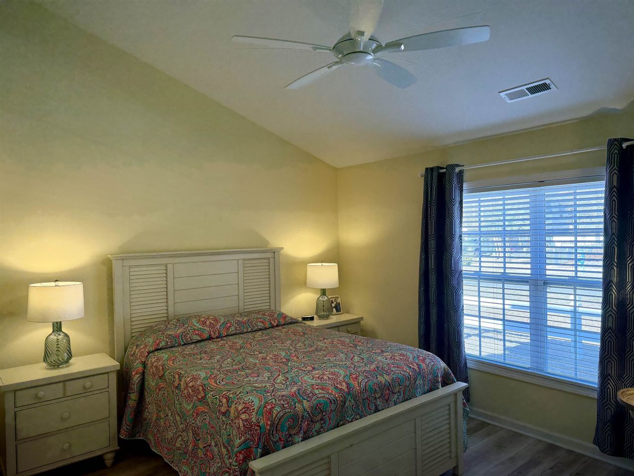 225 Melody Gardens Dr. Photo 16